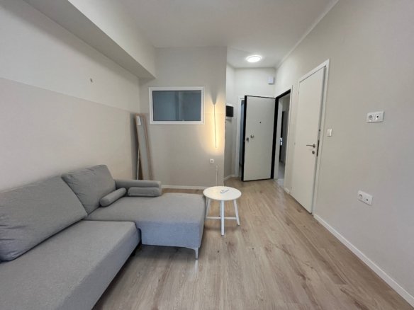 Γκαρσονιέρα προς ενοικίαση Αντιγονιδών Θεσσαλονίκη