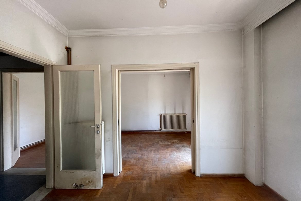 Πωλείται Διαμέρισμα στην Καμάρα
