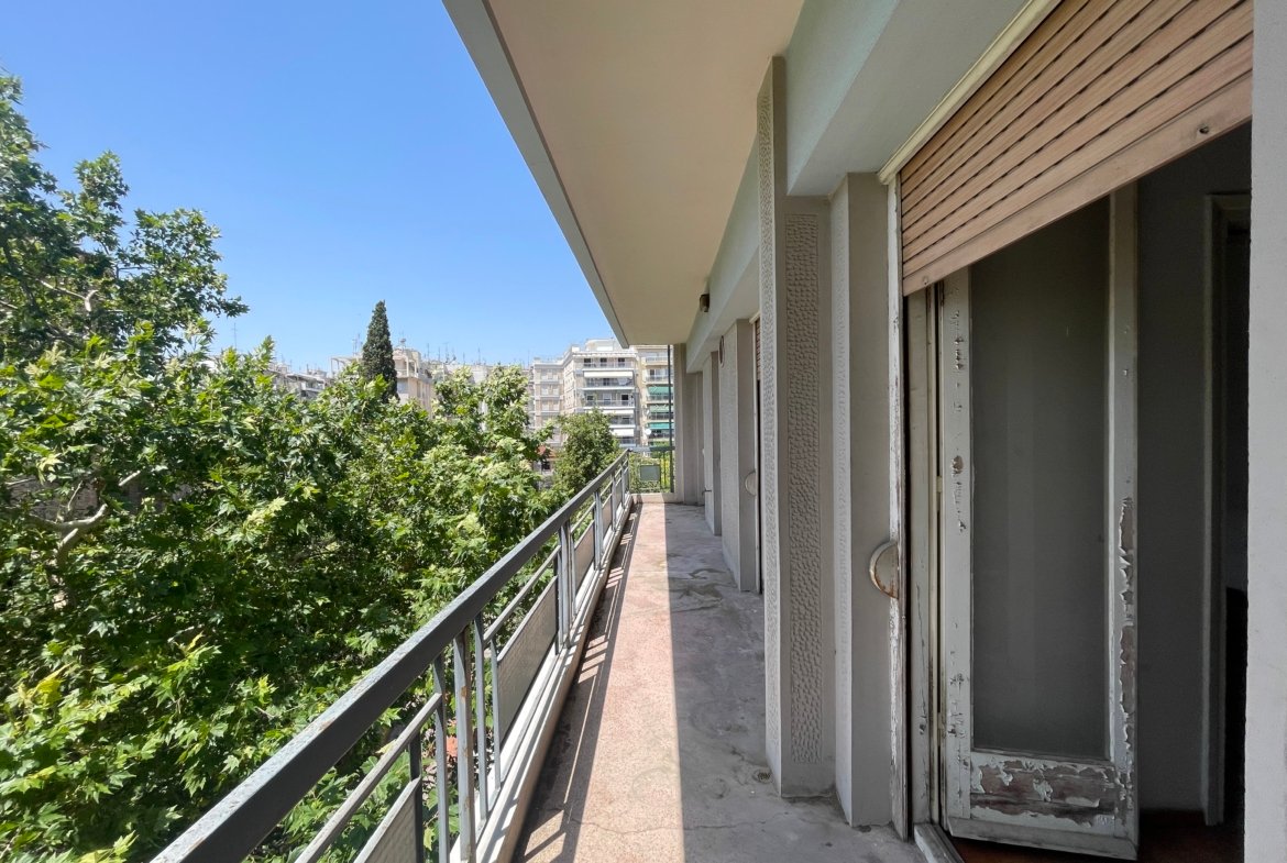 Πωλείται Διαμέρισμα στην Καμάρα