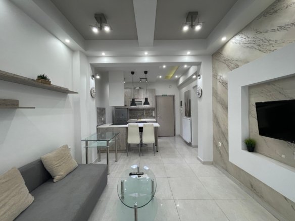 Ενοικιάζεται Γκαρσονιέρα στην Ναβαρίνου