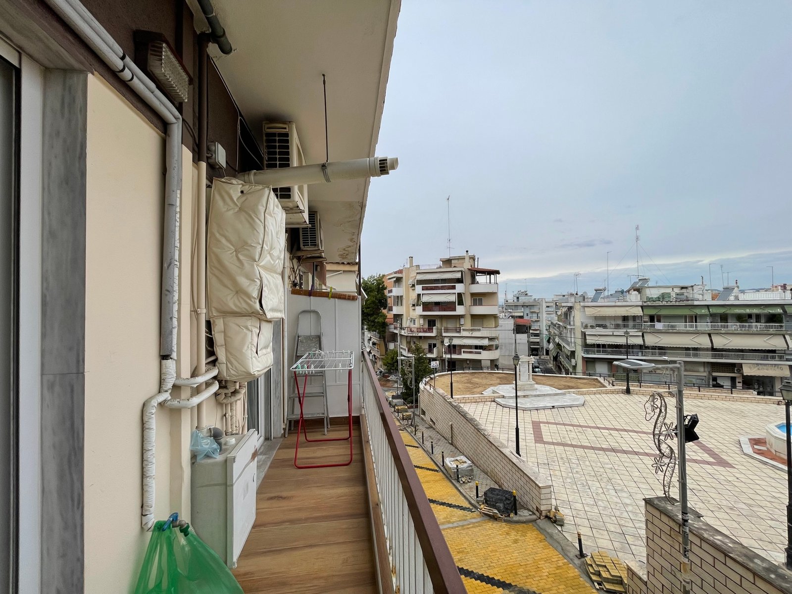 Προς ενοικίαση γκαρσονιέρα στις Συκιές