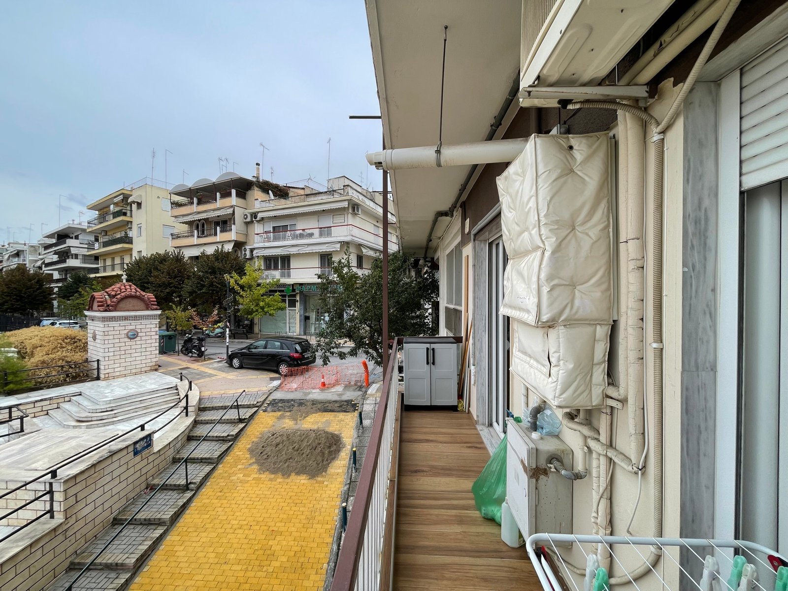 Προς ενοικίαση γκαρσονιέρα στις Συκιές